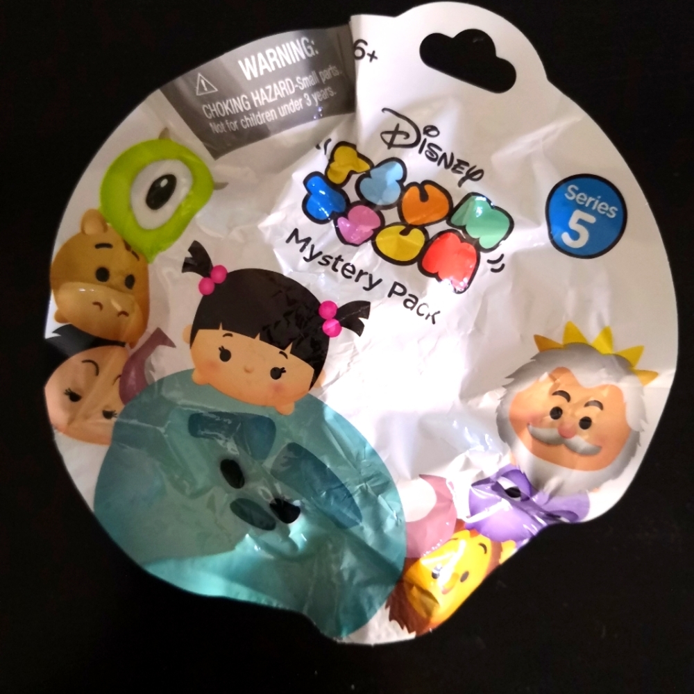 New Sealed Disney Tsum Tsum Series 5 Barrell NBC Night Before Christmas Figure
